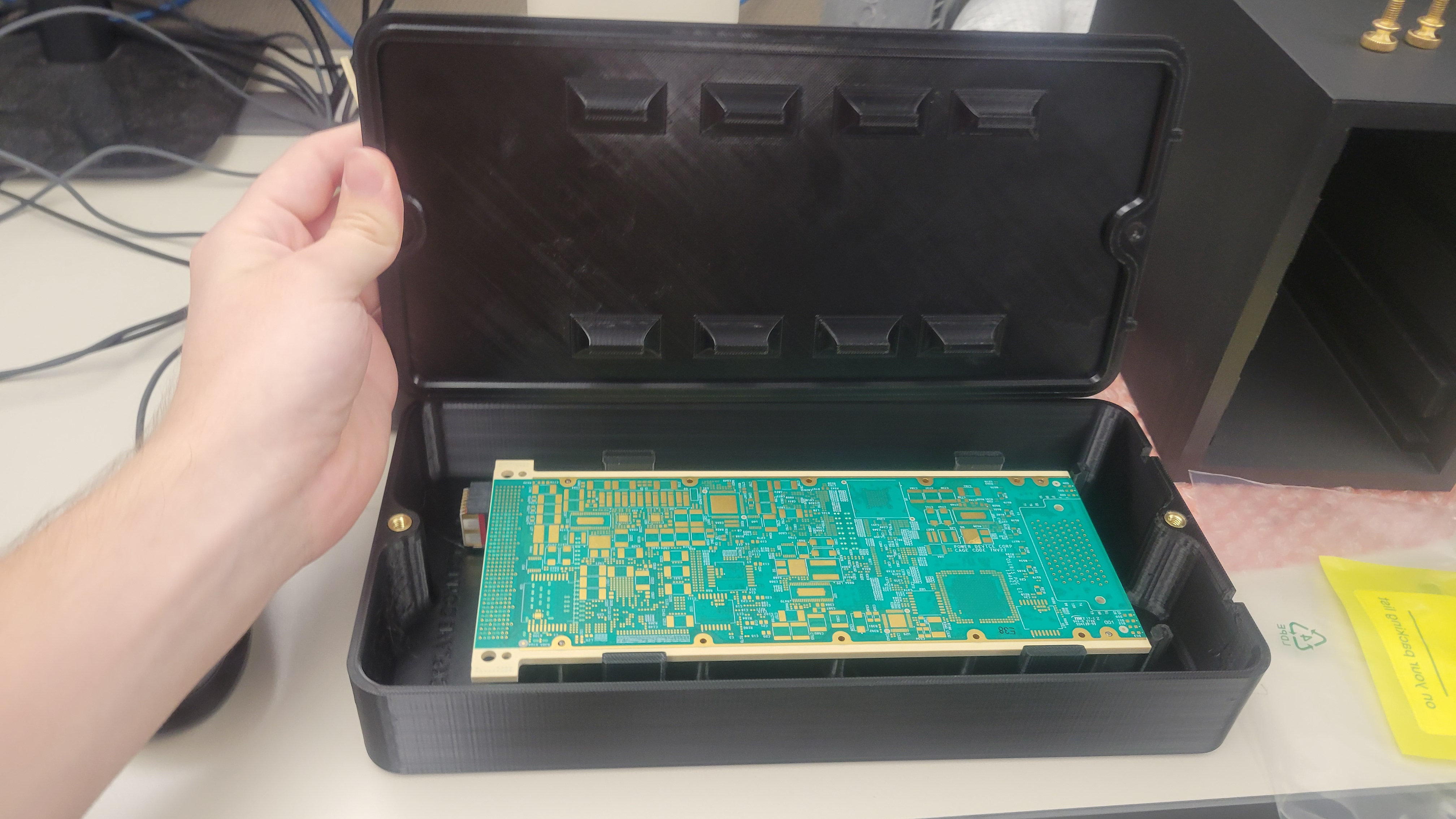 ESD-safe printed HPSC PCB carrier